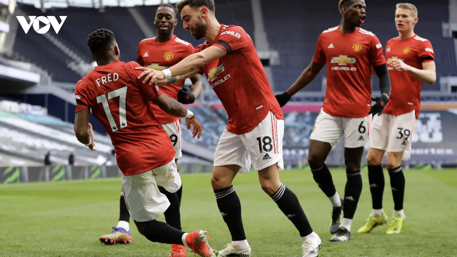 Ngược dòng ngoạn mục trước Tottenham trên sân khách, MU đẩy Gà trống xa dần top 4