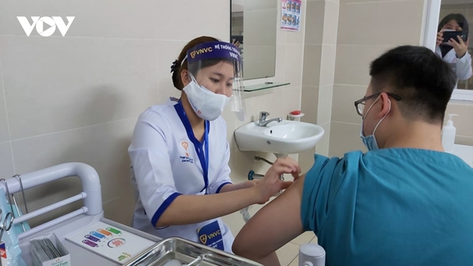 Sáng 29/4, không có ca mắc COVID-19, 425.638 người đã tiêm vaccine