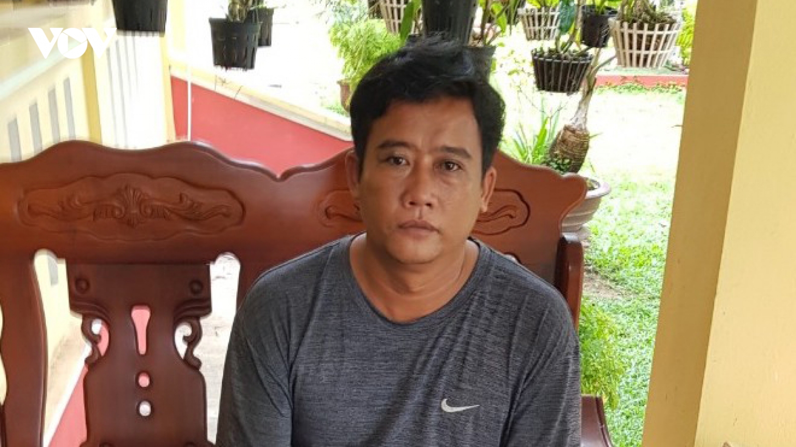Bàn giao đối tượng trốn truy nã gần 10 năm