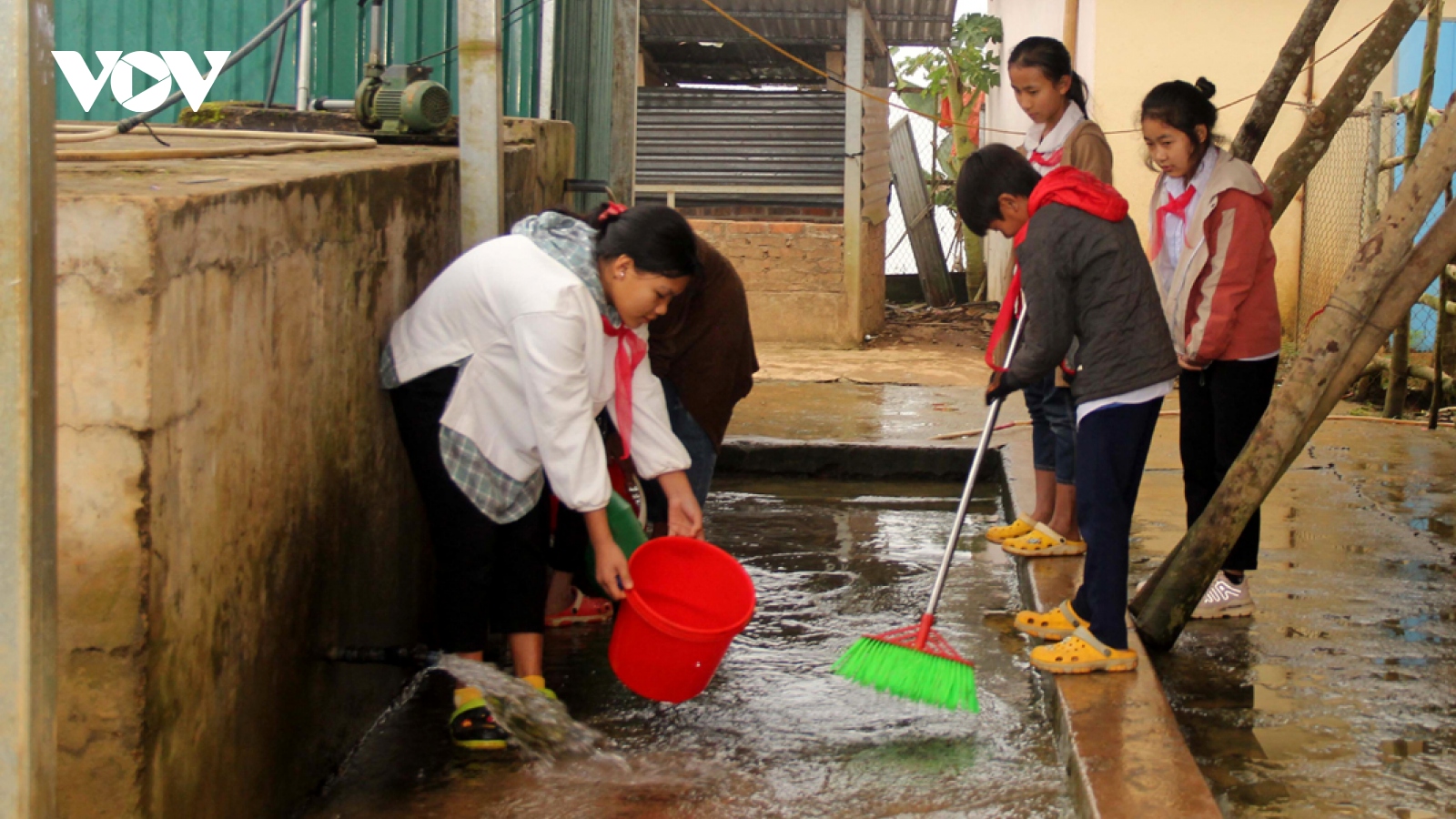 Khó khăn của các trường đạt chuẩn quốc gia ở Lai Châu          