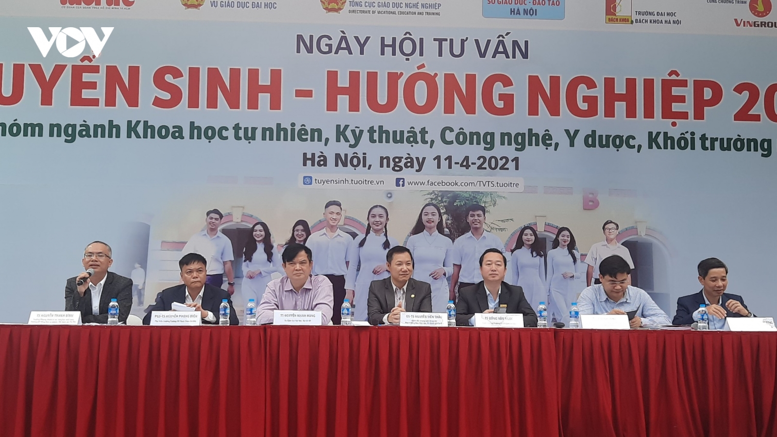 Lo ngại số lượng thí sinh tăng, cuộc đua vào đại học "nóng" hơn mọi năm?