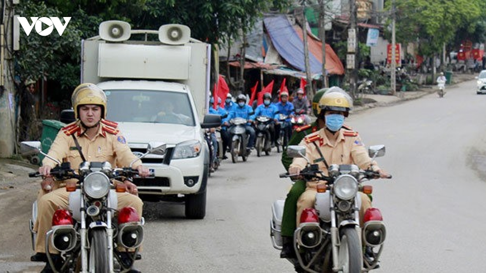 Lạng Sơn đẩy mạnh tuyên truyền bầu cử tại vùng đồng bào công giáo