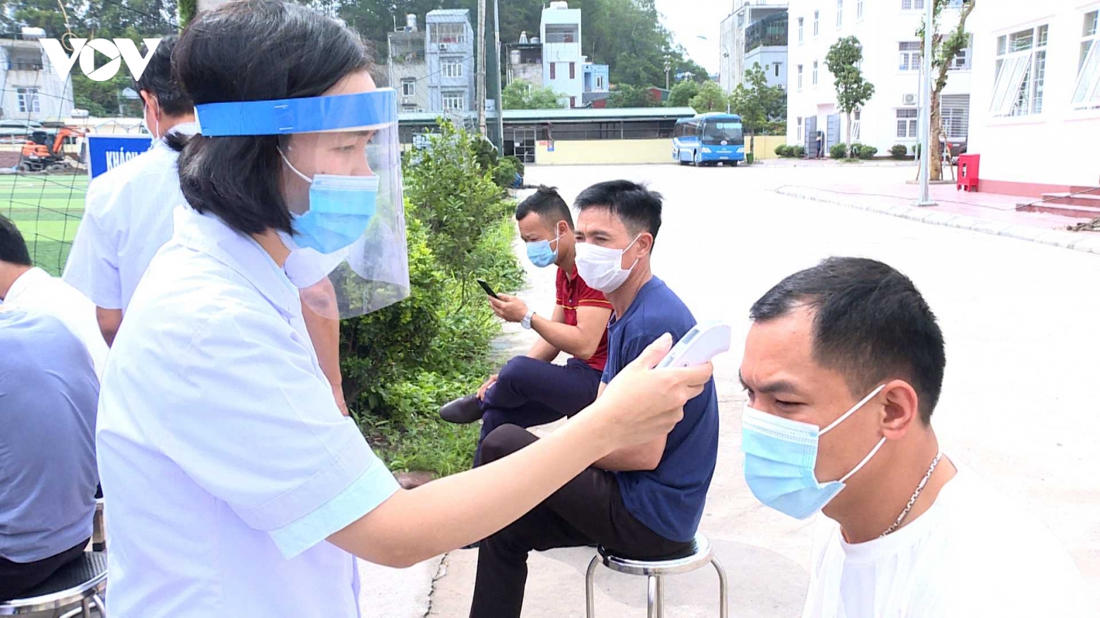 Quảng Ninh tạm dừng hoạt động khám chữa bệnh của cơ sở y tế tư nhân