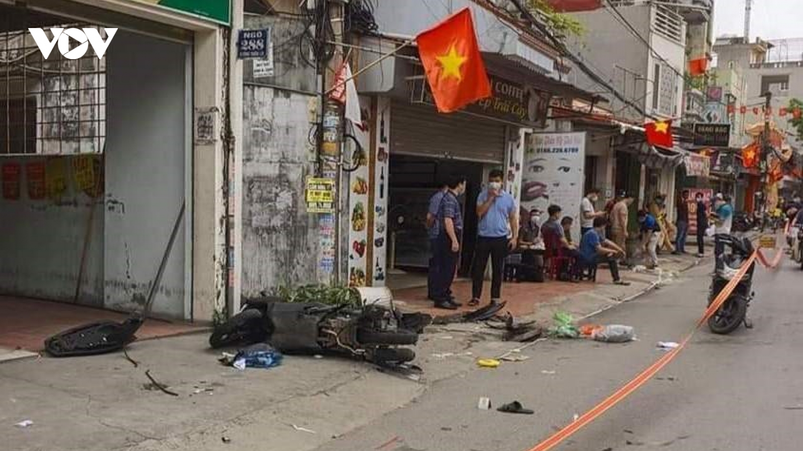 Tạm giữ hình sự 5 đối tượng dùng ô tô truy sát, khiến 2 người tử vong