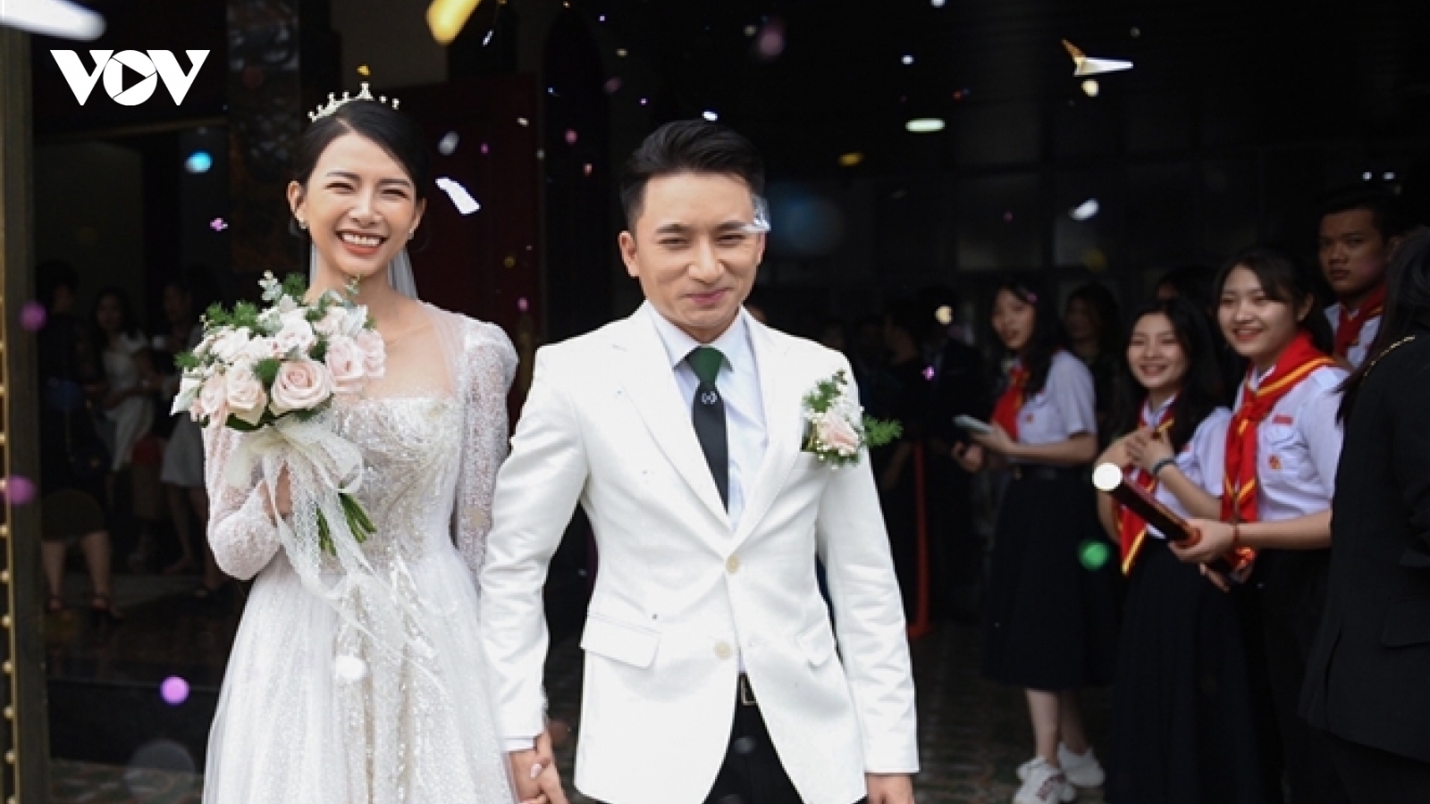Hàng loạt sao Việt hoãn cưới vì dịch Covid-19