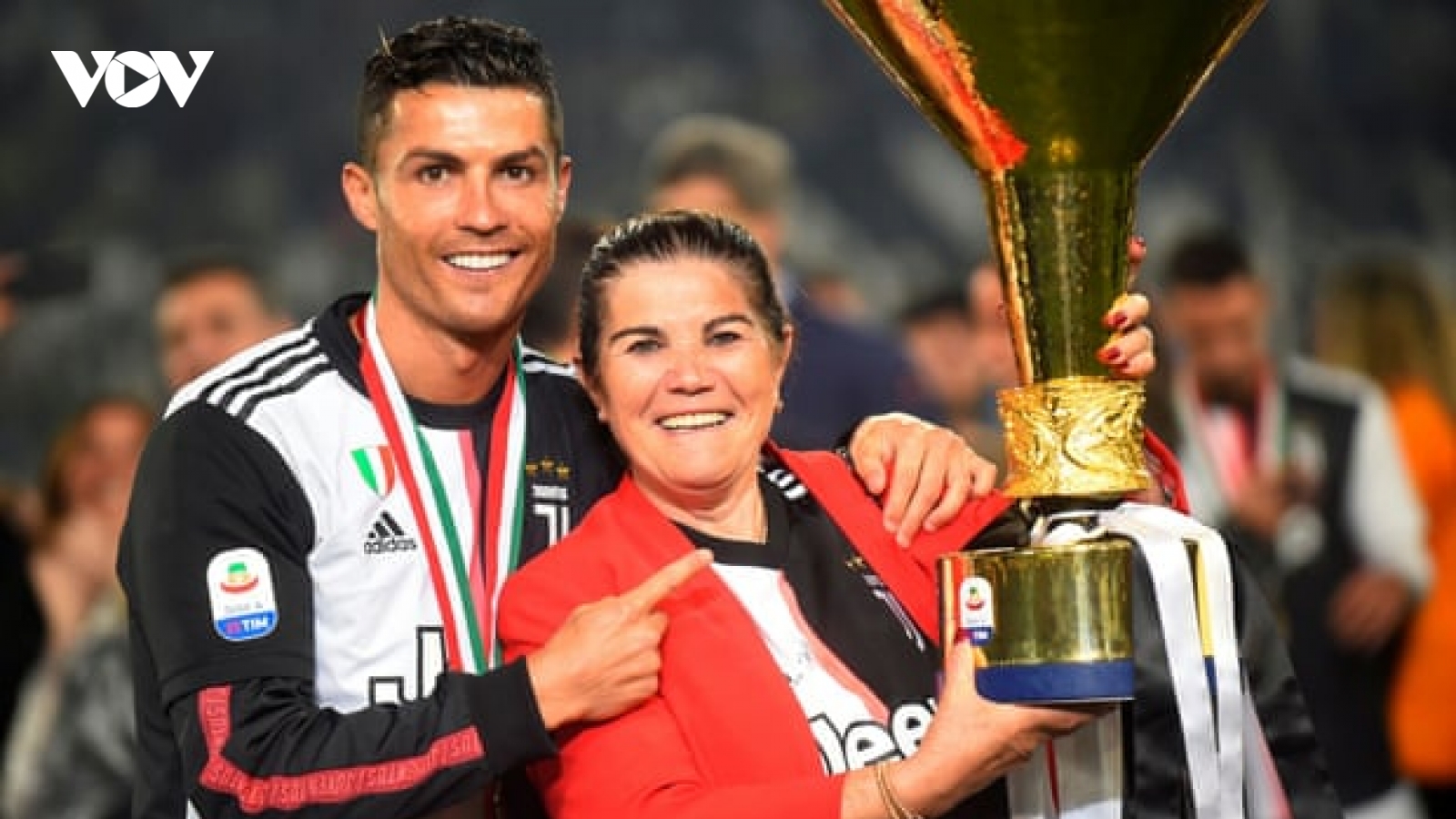 Ronaldo sẽ trở lại khoác áo Sporting?