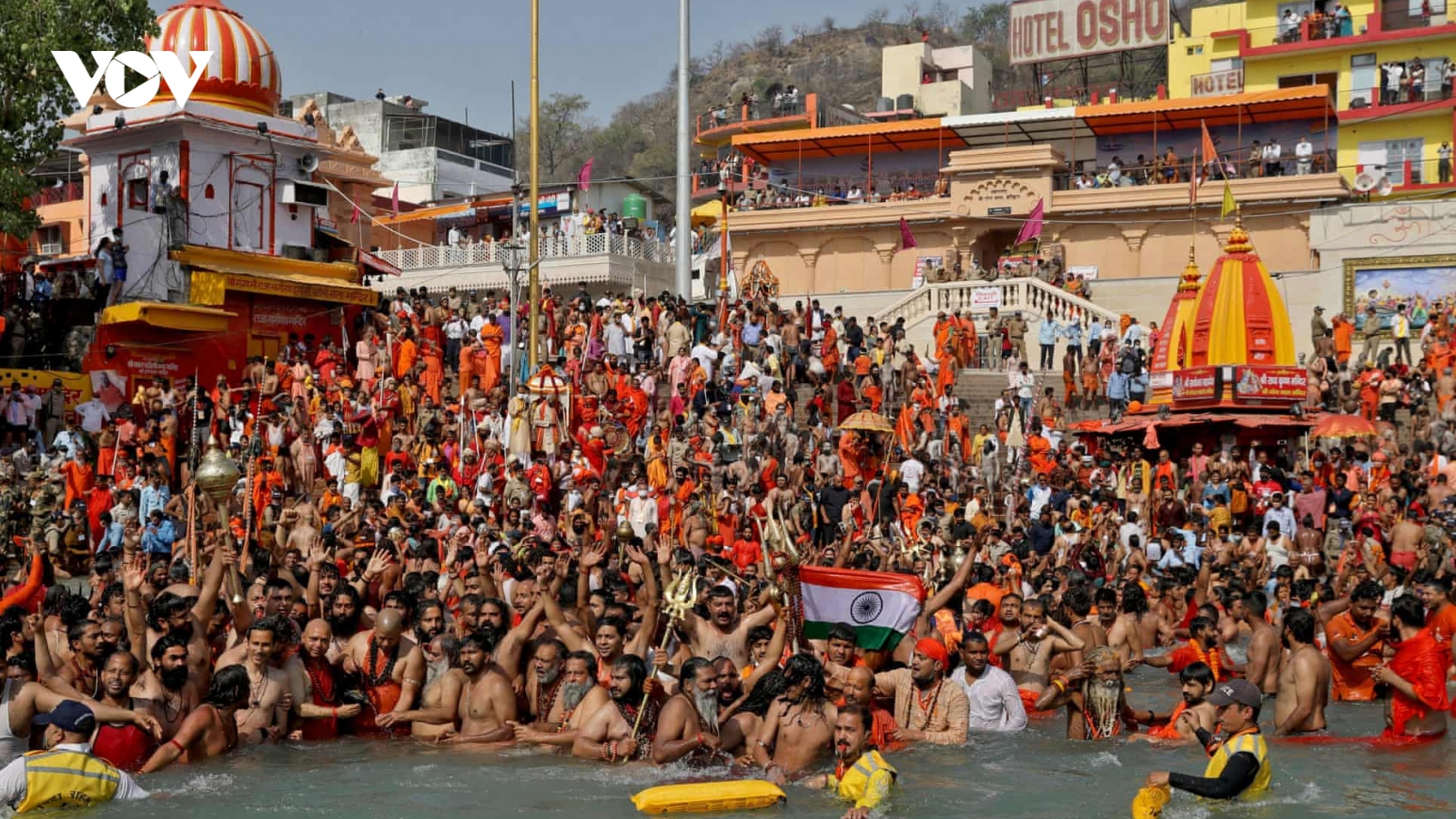 Lễ hội Kumbh Mela – sự kiện siêu lây lan Covid-19 nhấn chìm Ấn Độ trong khủng hoảng