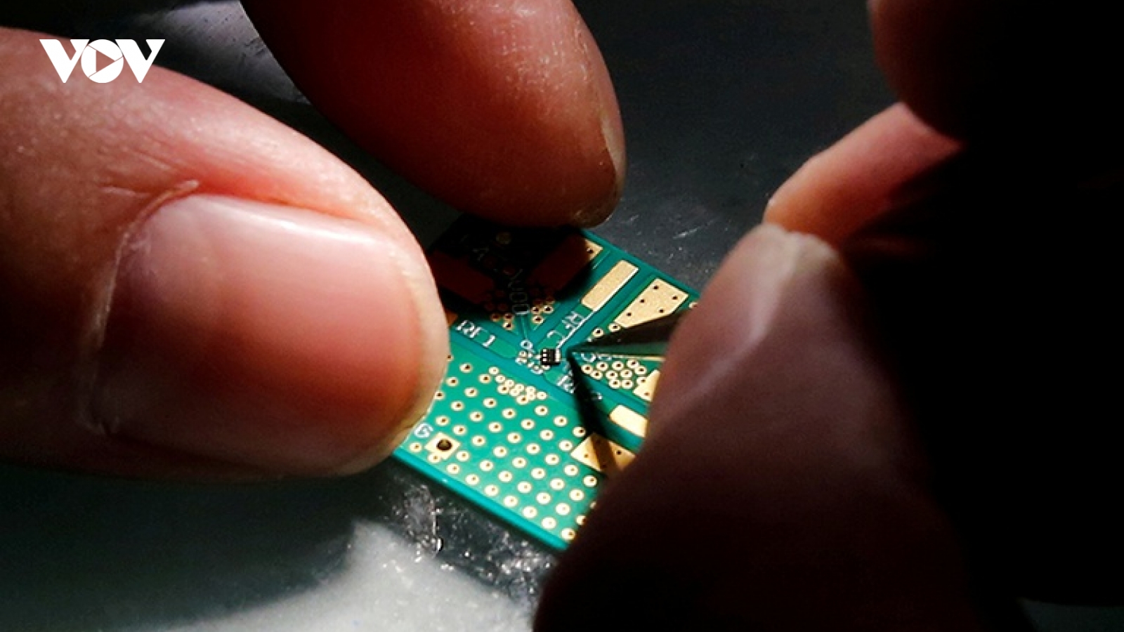 Tình trạng thiếu hụt chip còn kéo dài