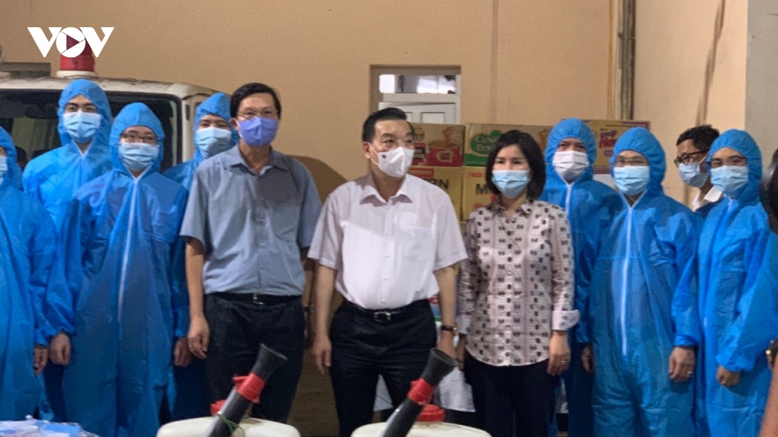 Chủ tịch TP Hà Nội tiễn “đội đặc nhiệm” lên đường chi viện Bắc Giang dập dịch