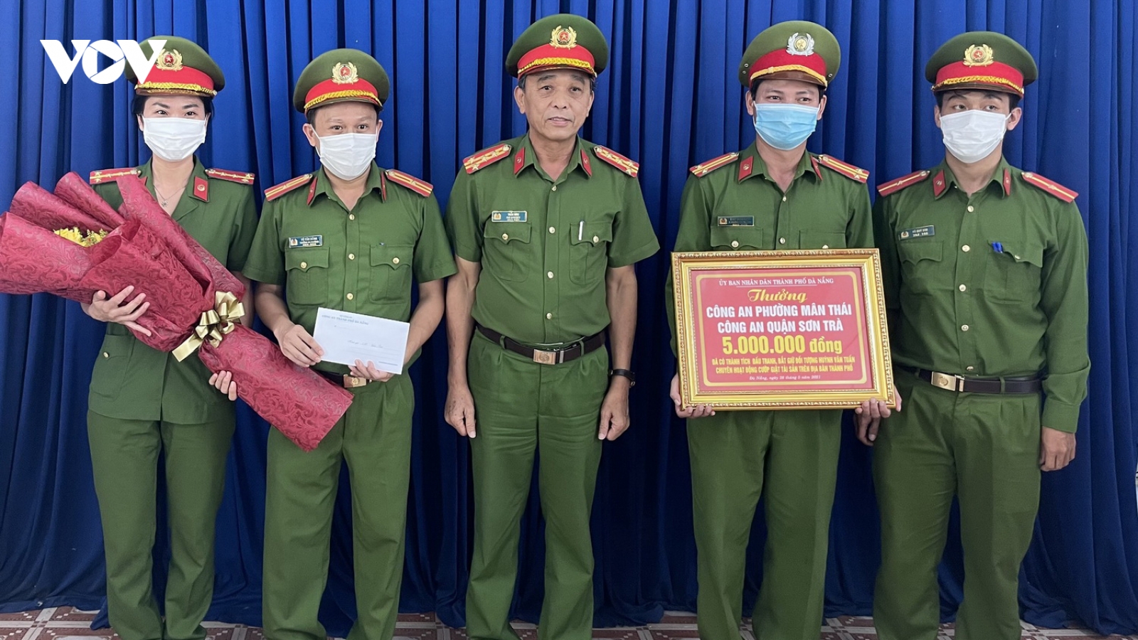 Công an Đà Nẵng khen thưởng đột xuất thành tích phá án vụ cướp tài sản