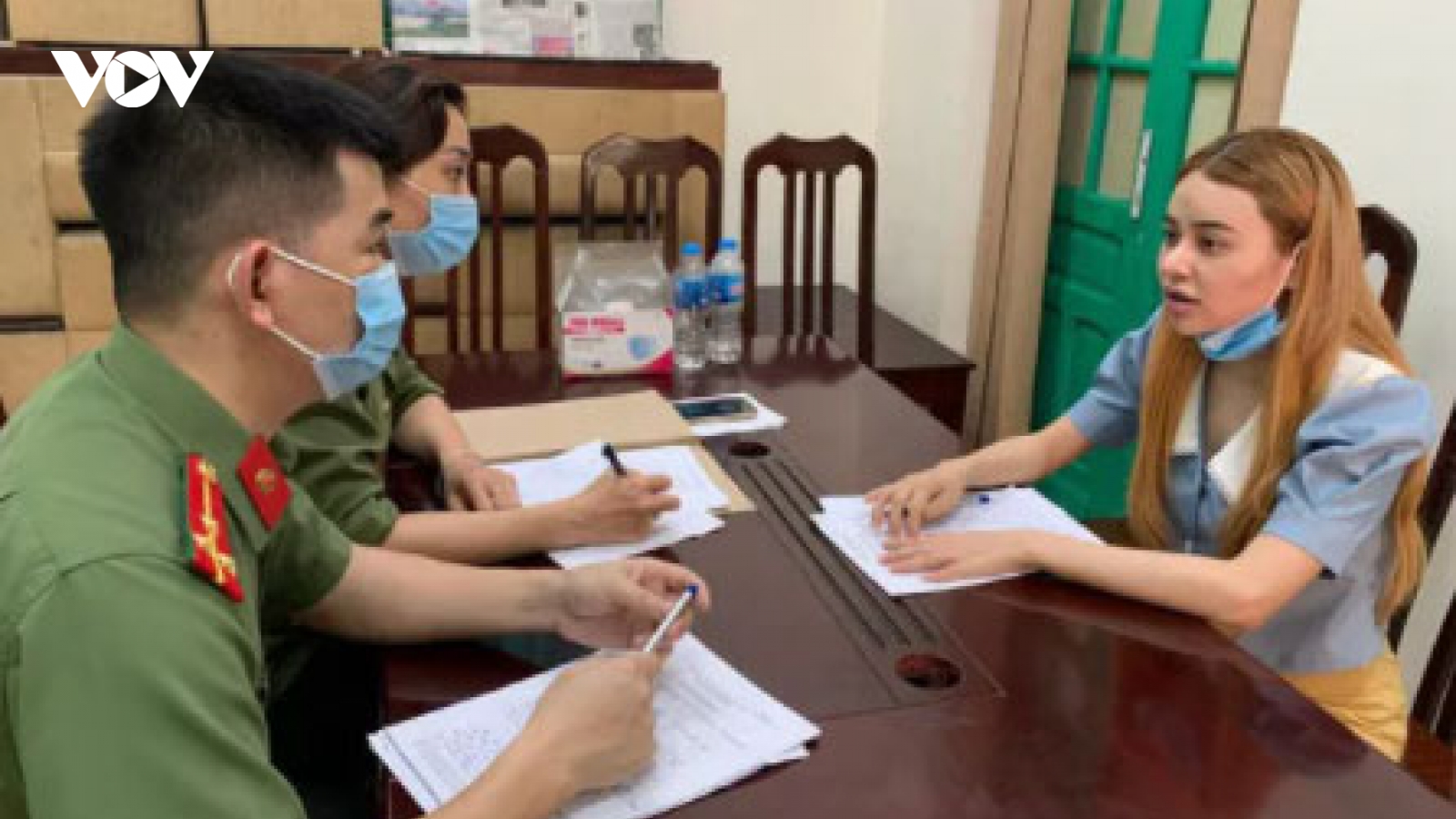 Khởi tố nữ sinh viên tiếp tay cho hàng chục người nhập cảnh trái phép