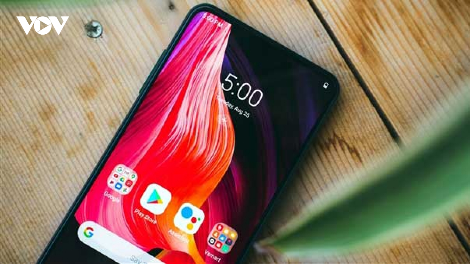 VinSmart dừng cuộc chơi smartphone: Dừng lại để đi xa hơn