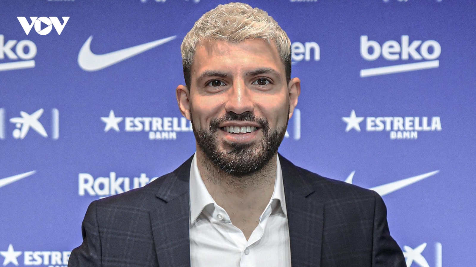 Chính thức: Barca chiêu mộ thành công Aguero