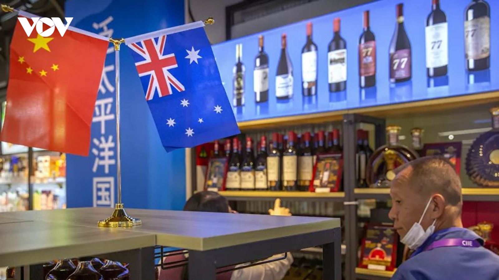 Australia phản ứng khi Trung Quốc dừng vô thời hạn trao đổi kinh tế
