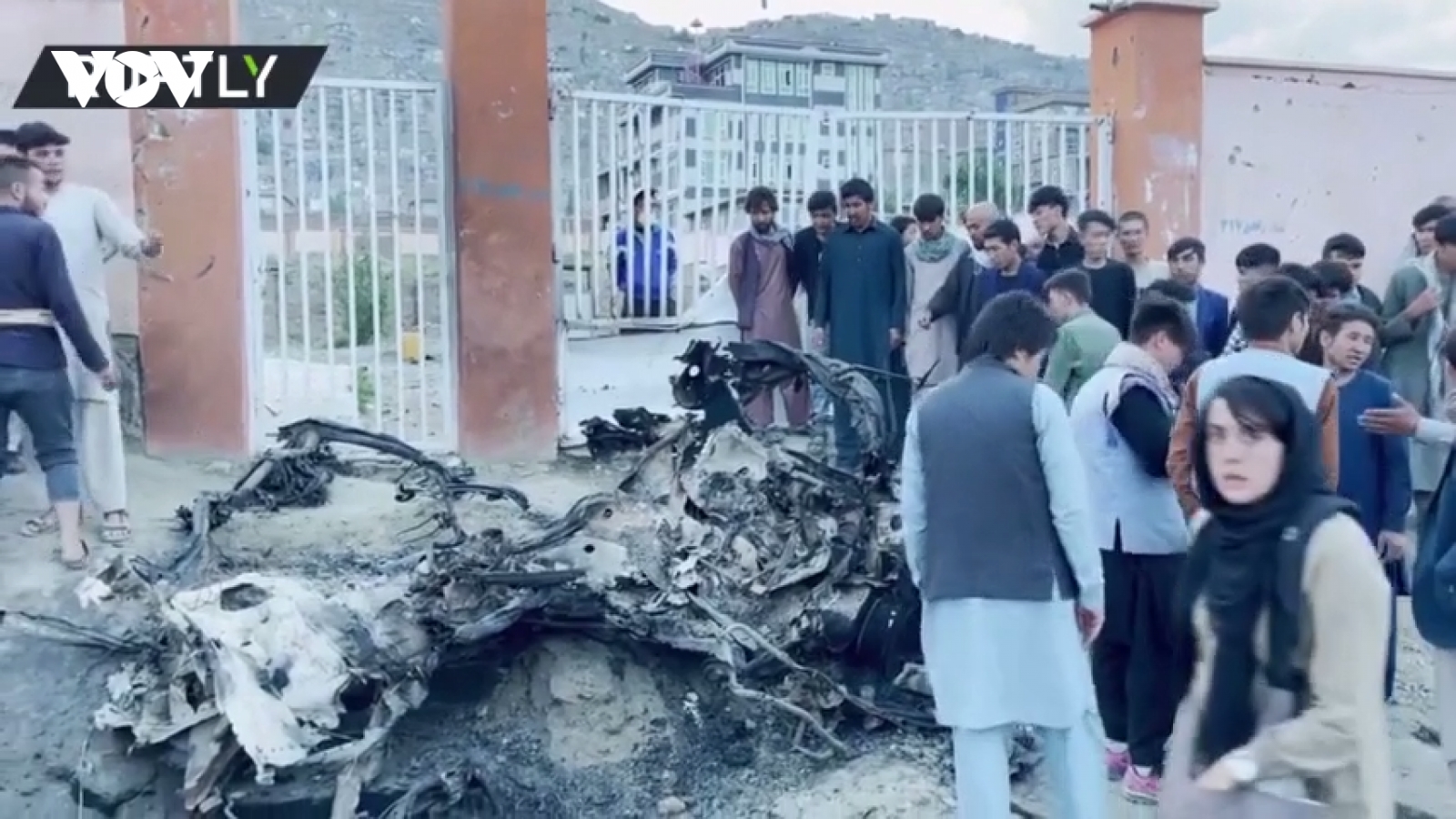 Nổ liên tiếp tại một trường trung học ở Afghanistan, ít nhất 30 người thiệt mạng