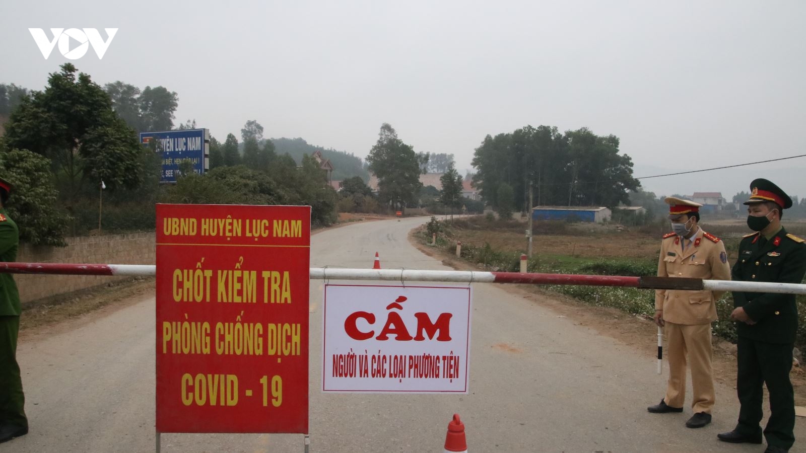 Bắc Giang khẩn cấp giãn cách xã hội toàn huyện Tân Yên