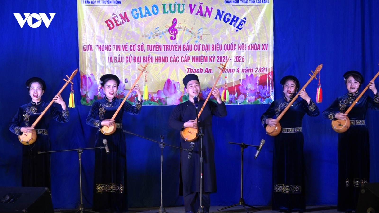 Cao Bằng đưa thông tin bầu cử tới với đồng bào dân tộc thiểu số