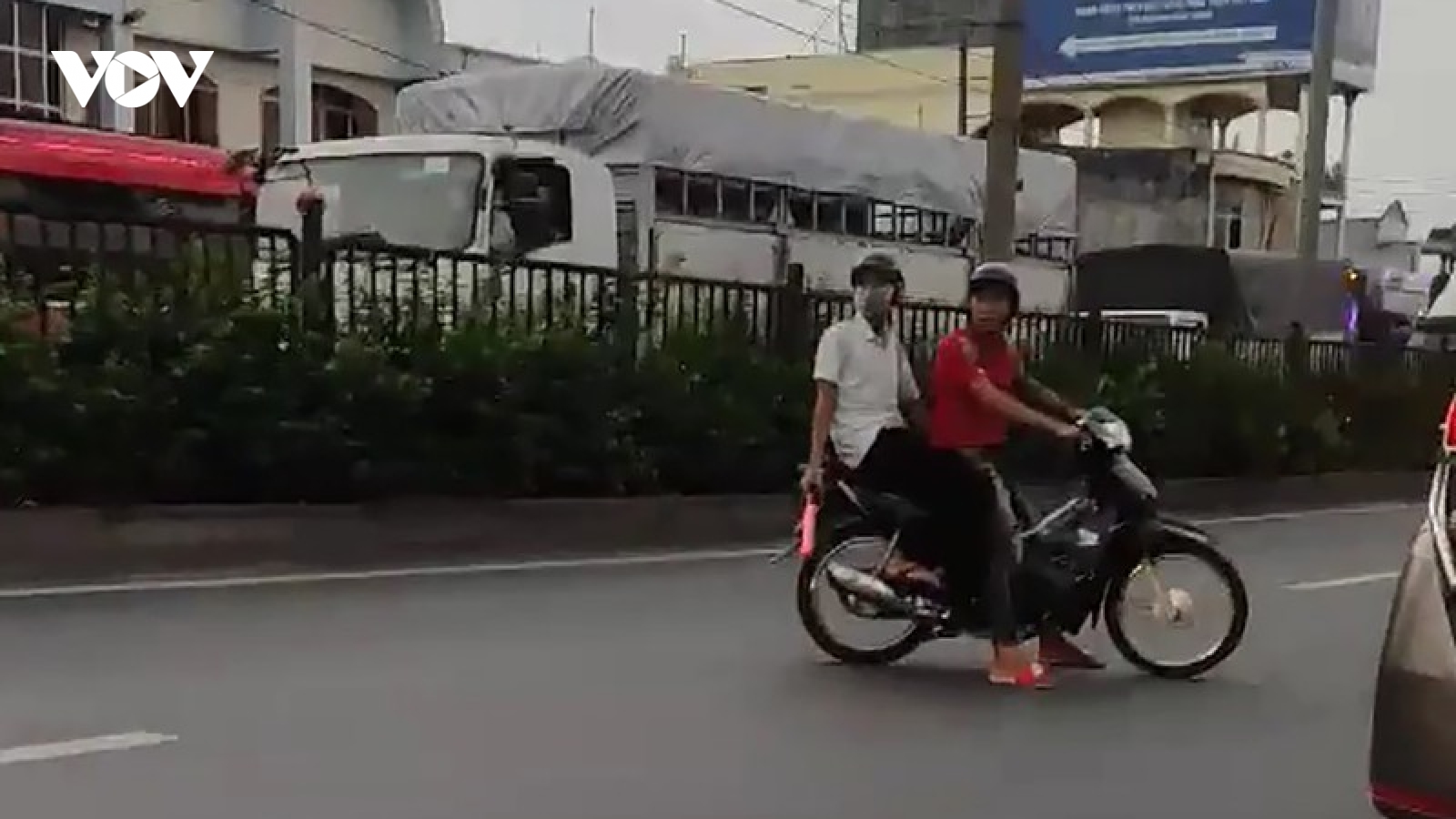 Khởi tố 15 “quái xế” chặn đường để đua xe trên quốc lộ 22