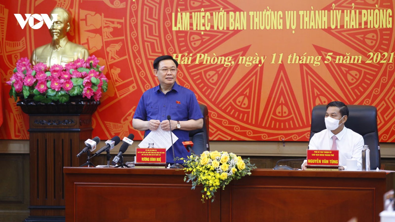 Chủ tịch Quốc hội làm việc tại TP Hải Phòng