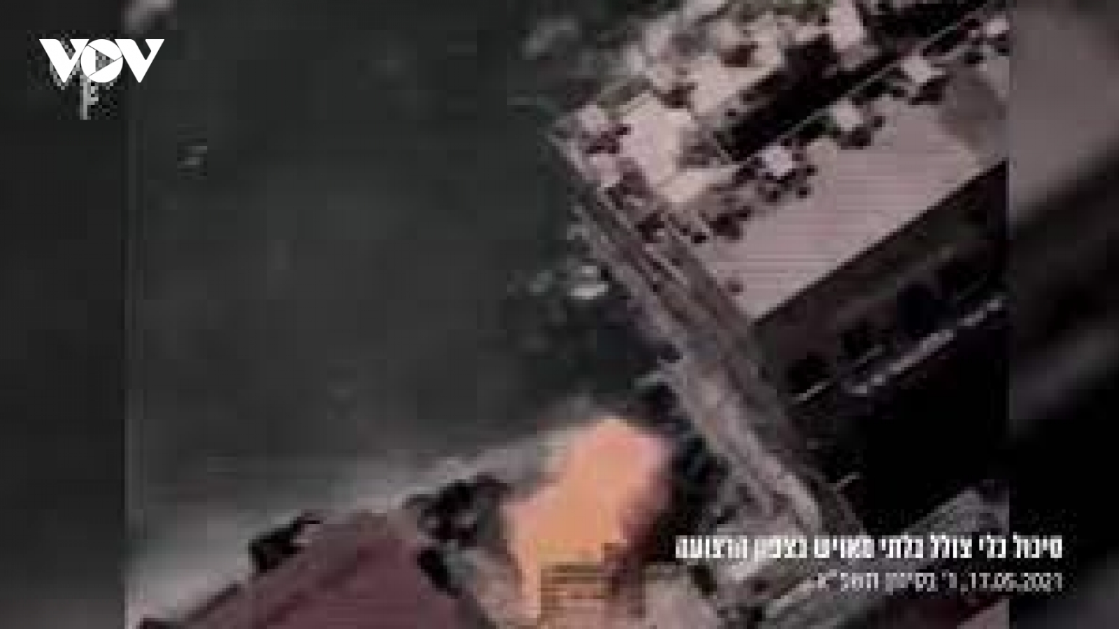Khoảnh khắc Israel làm nổ tung tàu ngầm không người lái của Hamas