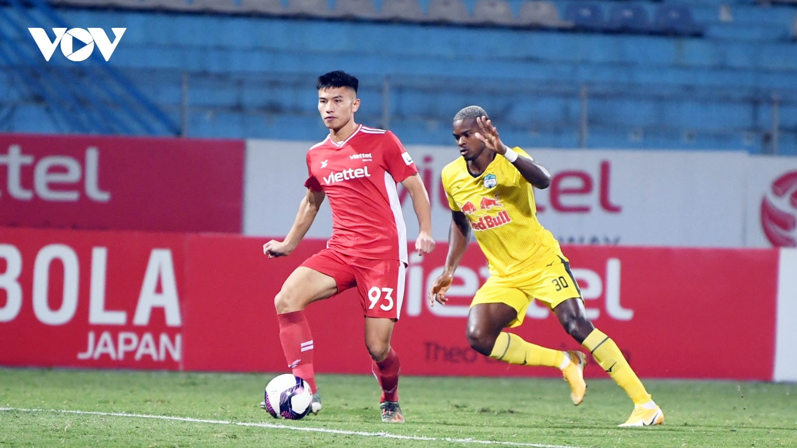 Hoãn trận Viettel - Hà Tĩnh ở vòng 13 V-League 2021