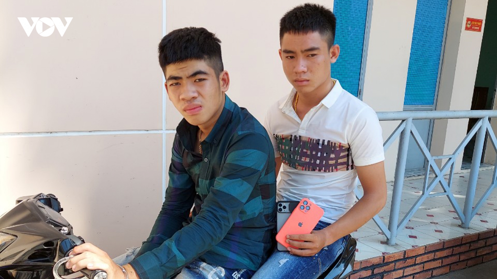 2 đối tượng trong băng nhóm thực hiện hàng chục vụ cướp sa lưới