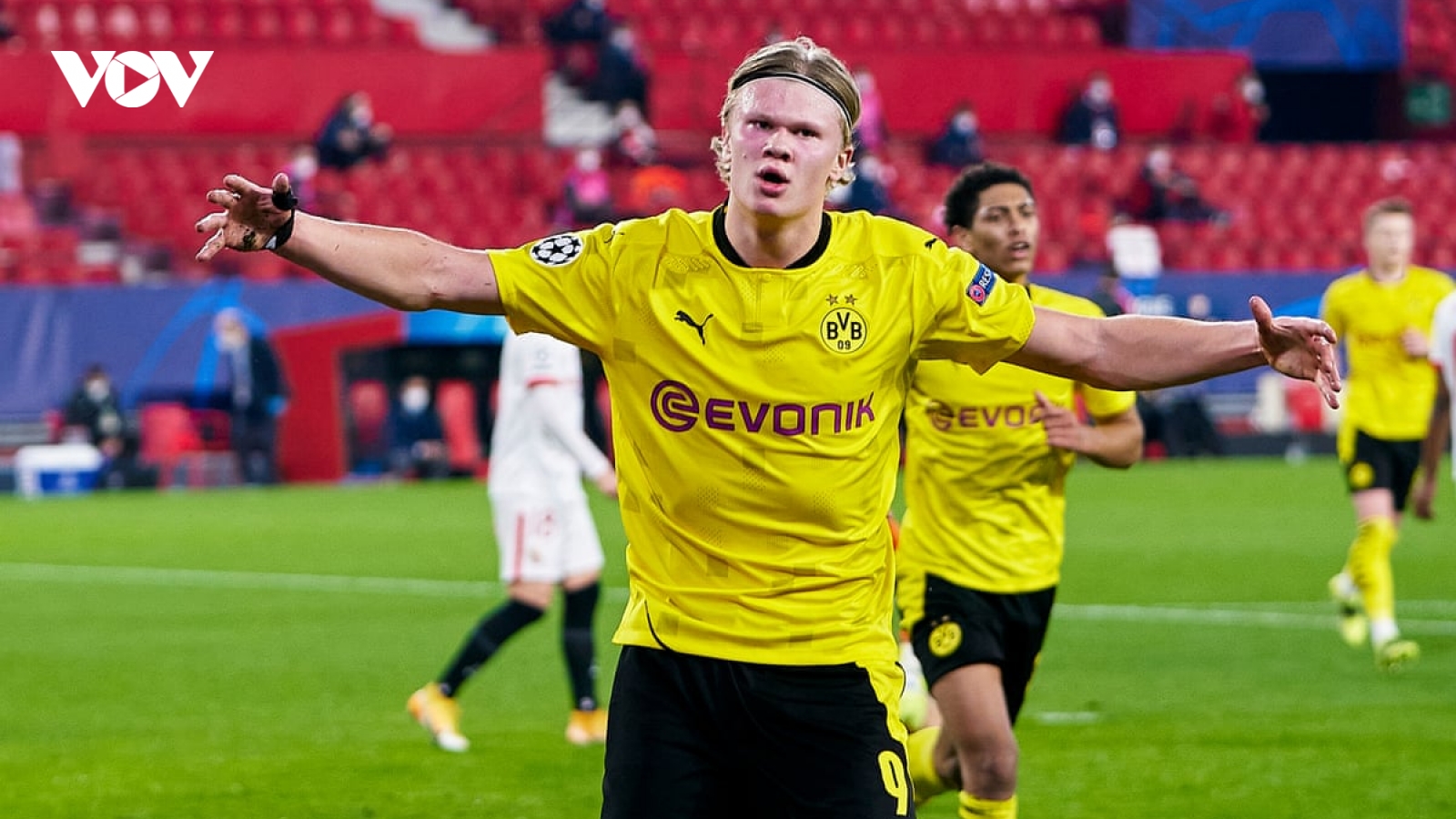 Biếm họa 24h: Haaland là Vua phá lưới Champions League
