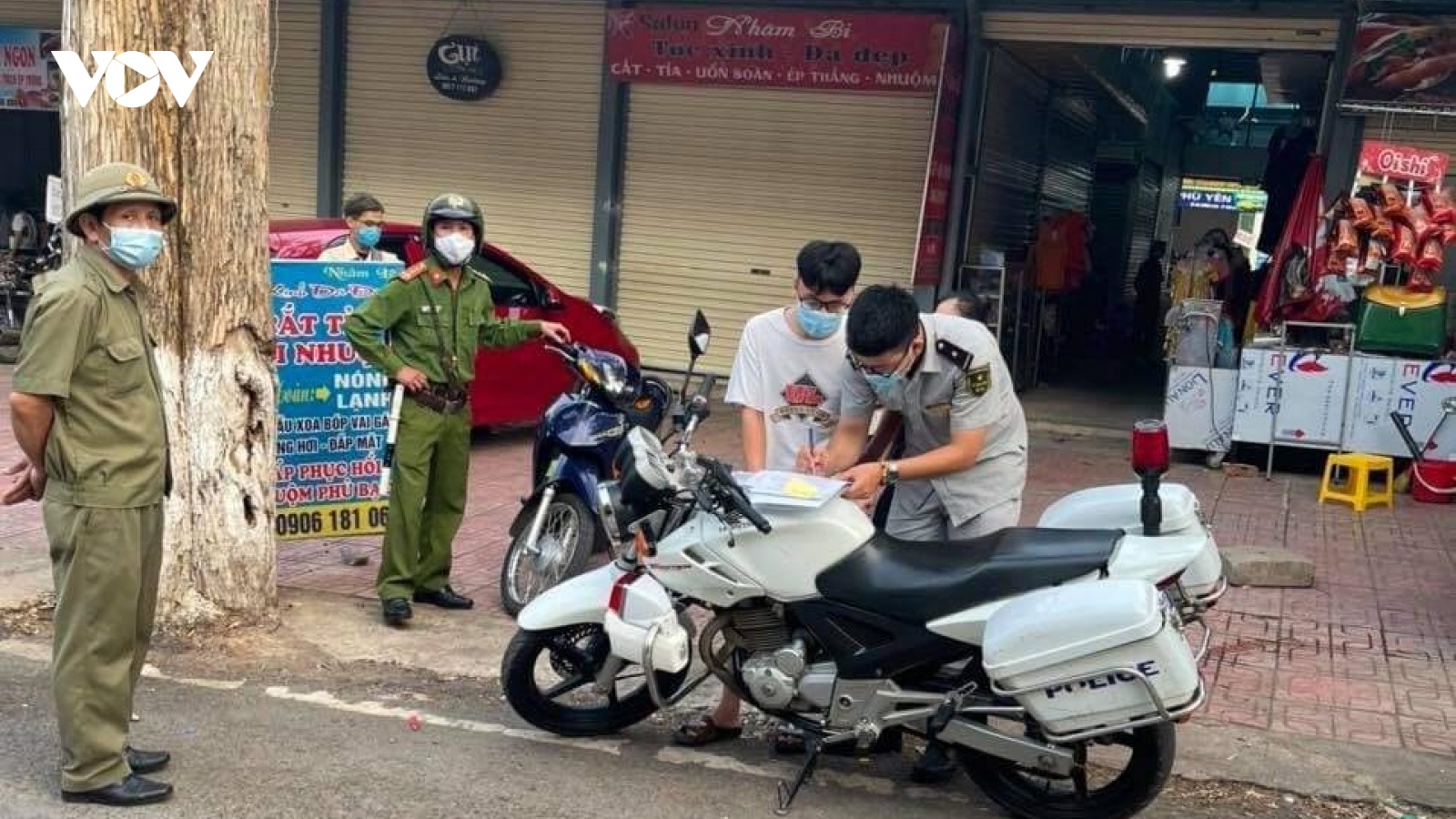 Sơn La xử phạt hơn 60 trường hợp không chấp hành quy định về phòng, chống Covid-19