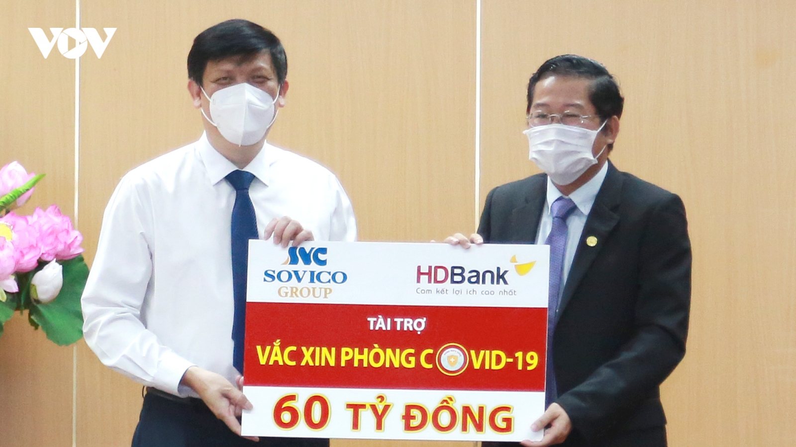 Sovico Group và HDBank ủng hộ chương trình vaccine phòng ngừa Covid-19