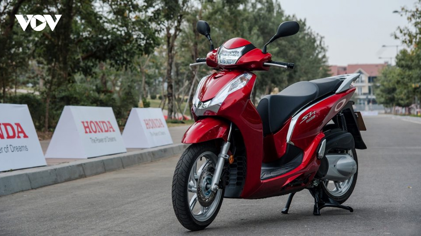 Triệu hồi hơn 1.300 xe Honda SH300i tại Việt Nam