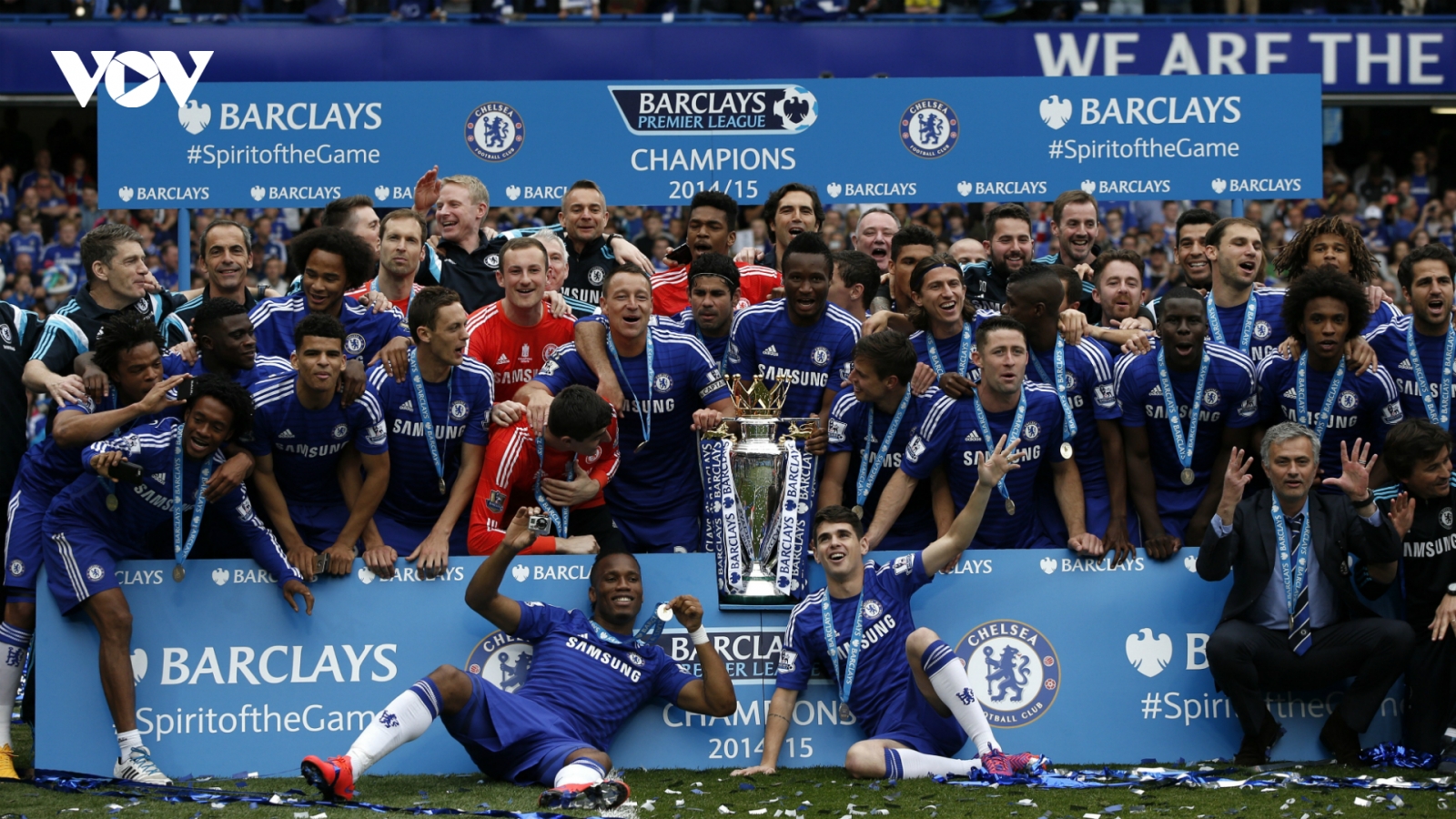 Ngày này năm xưa: HLV Mourinho lần thứ 3 vô địch Ngoại hạng Anh cùng Chelsea