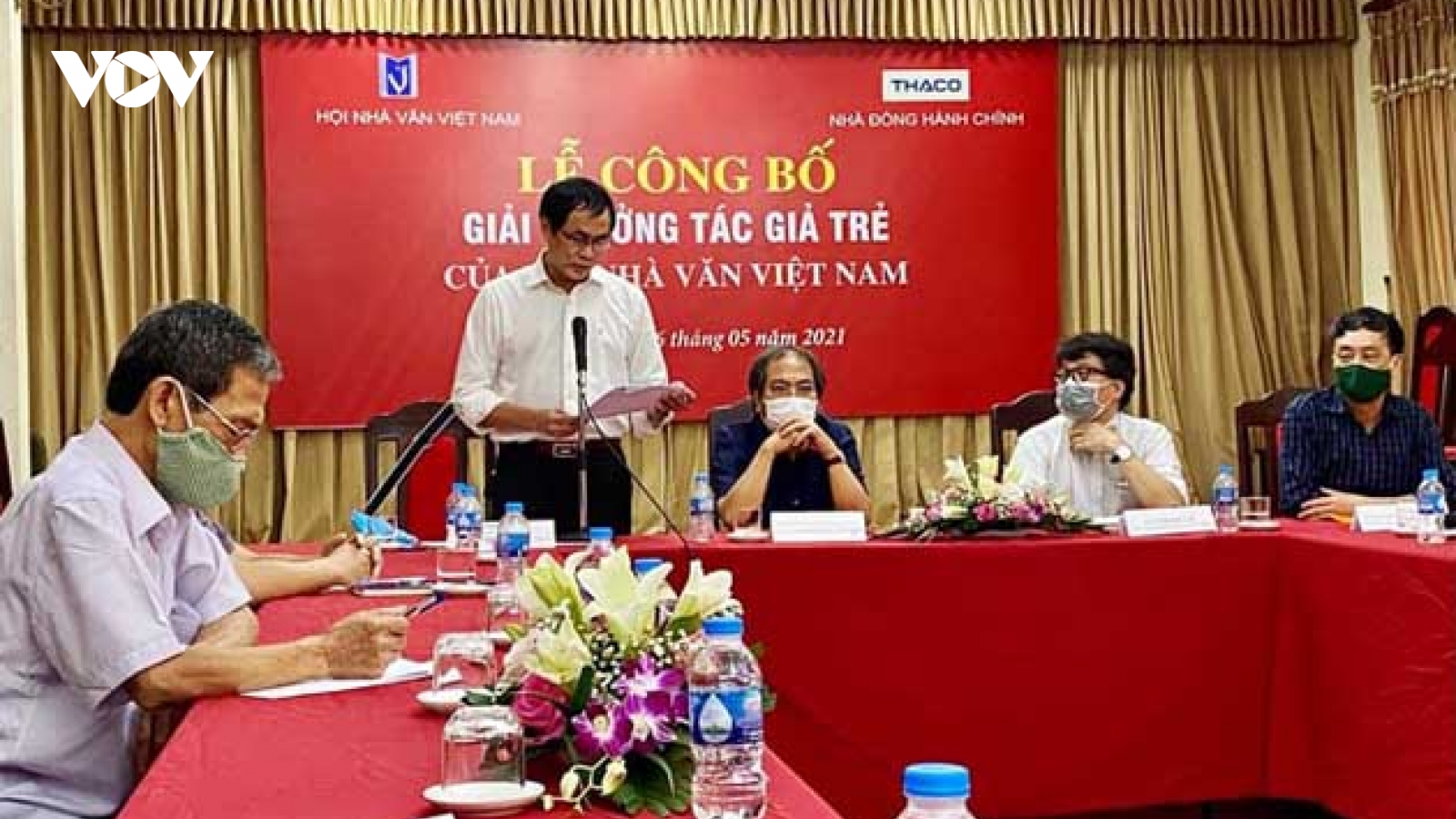 “10 năm nữa sẽ có một gương mặt mới mẻ hơn trong chân dung văn học Việt Nam”