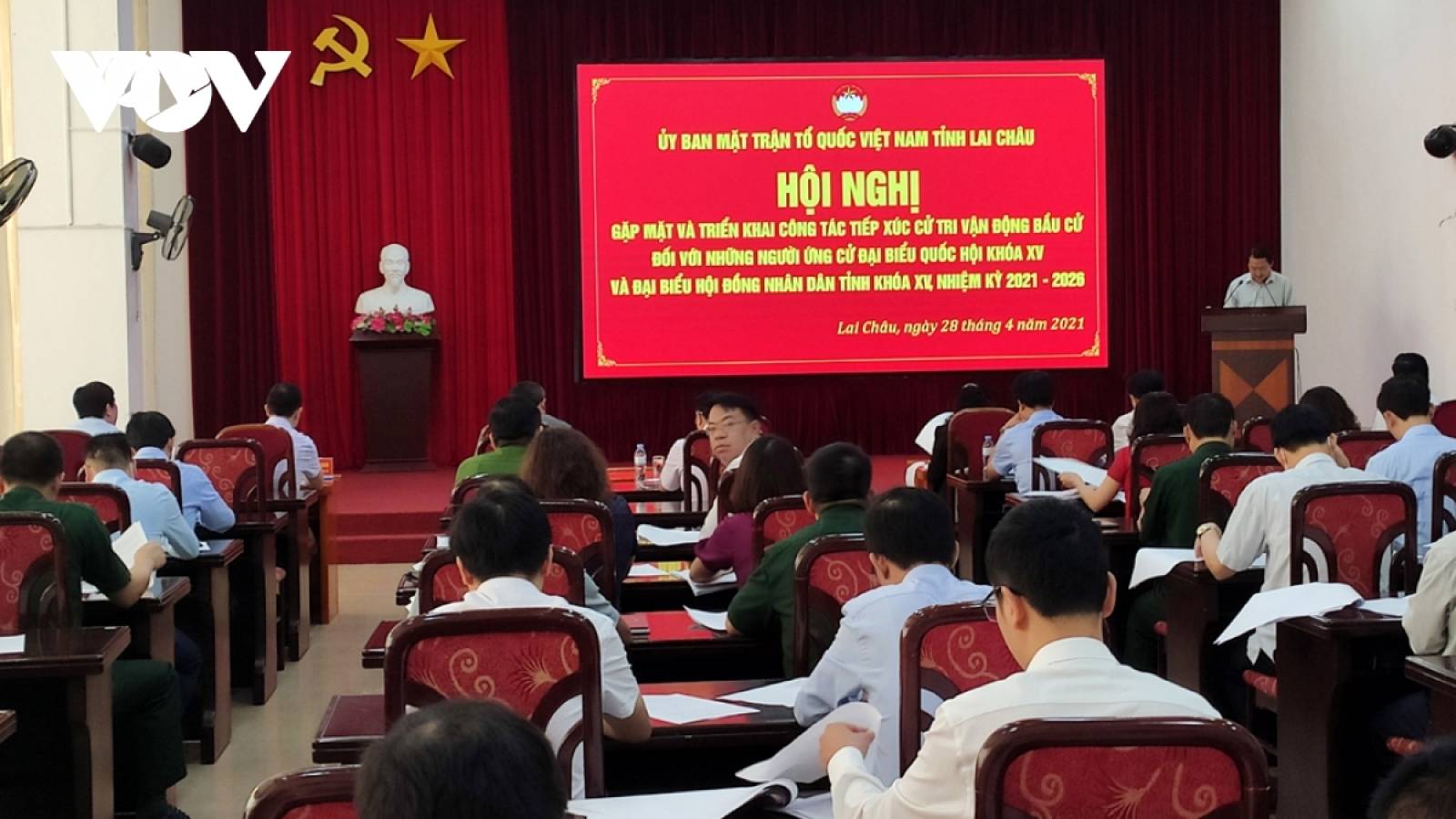 Nếu người ứng cử bị mắc COVID-19 sẽ vận động bầu cử thế nào?