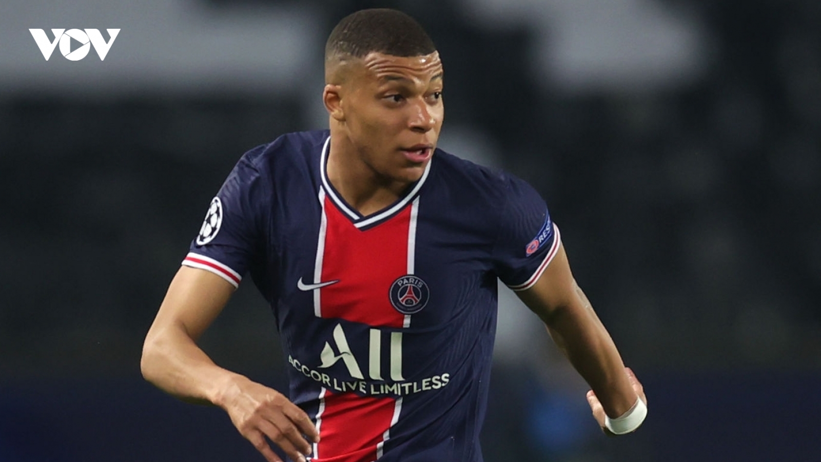 PSG gặp khó trong việc “trói chân” Mbappe