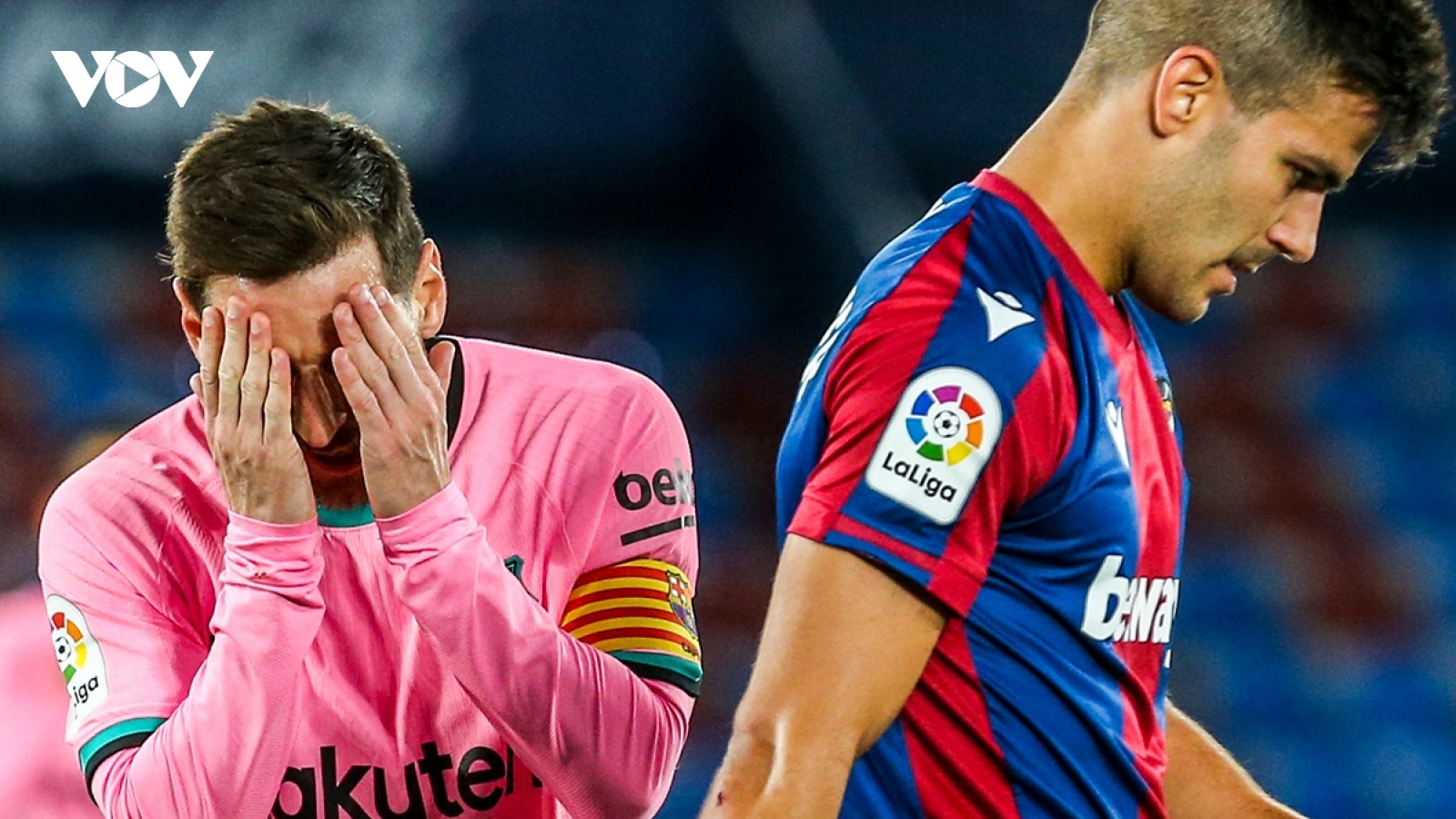 Messi mắc sai lầm tai hại, Barca sảy chân trong cuộc đua vô địch La Liga