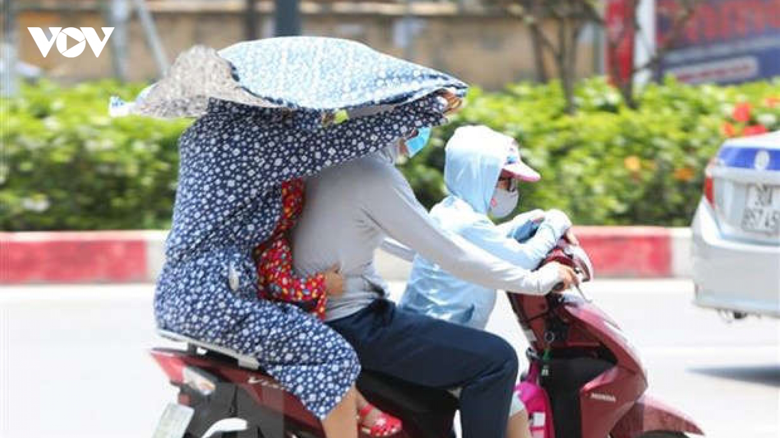Thời tiết hôm nay 28/5, nắng nóng cục bộ, có nơi 37 độ C
