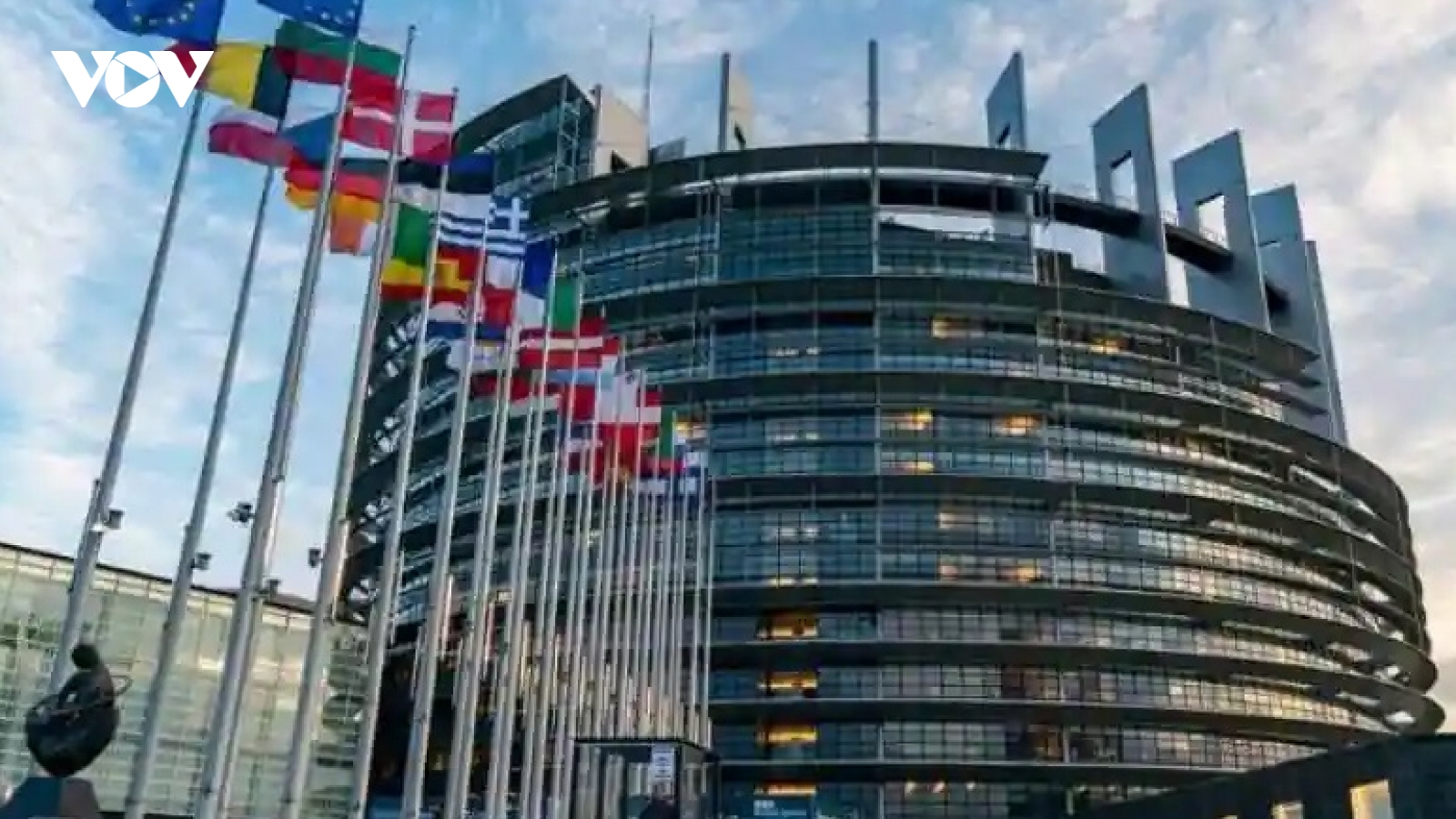 Nghị viện châu Âu thông qua quỹ 21 tỷ USD hỗ trợ các nước EU bỏ nhiên liệu hóa thạch