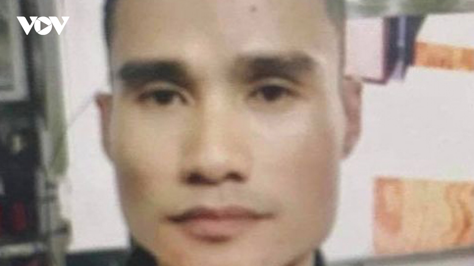 Khởi tố, bắt giam đối tượng phá cửa nhà dân trộm két sắt ở Hà Nội