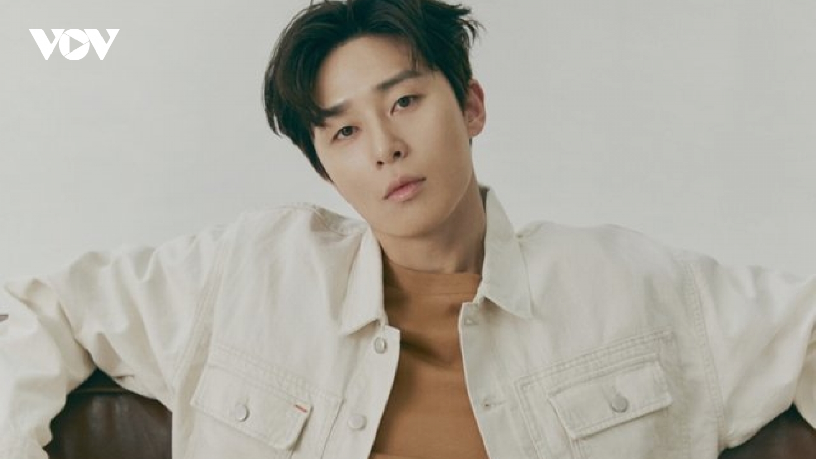 Park Seo Joon tái xuất màn ảnh với biên kịch "Người thầy y đức"