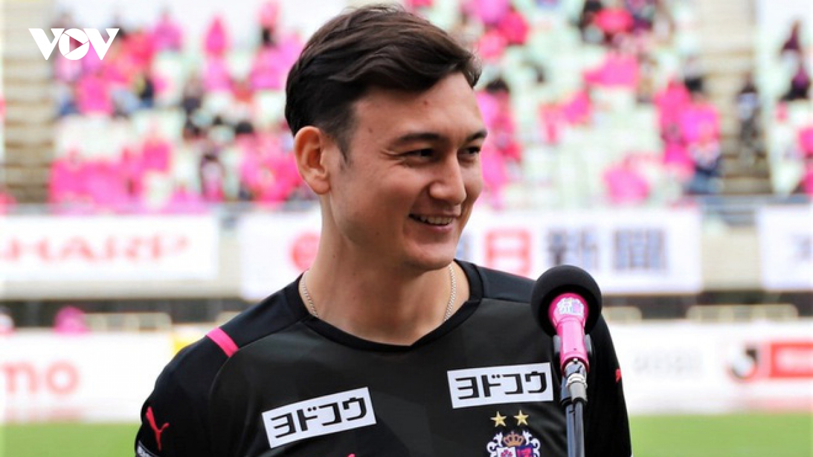 Văn Lâm chưa đấu trận ra mắt, Cerezo Osaka mất điểm đáng tiếc