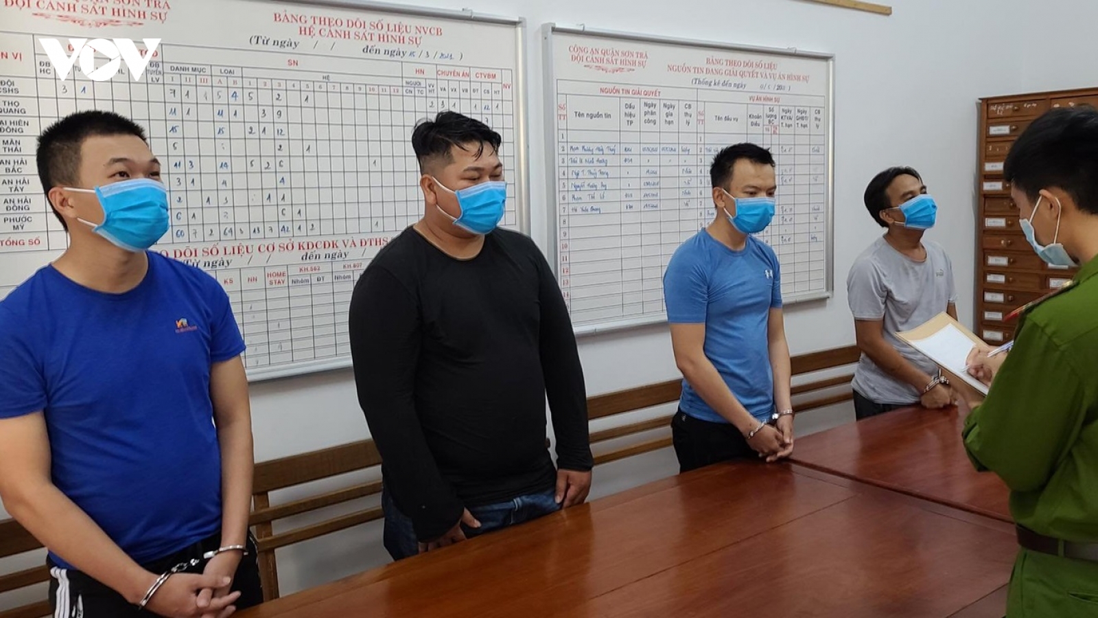 Bắt giam nhóm côn đồ đánh người cướp của ở cảng cá