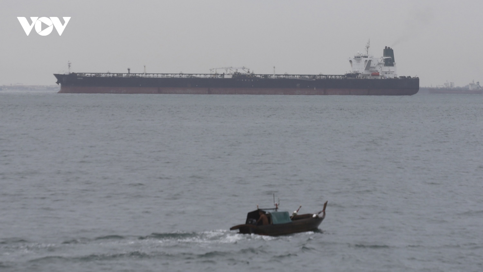Indonesia thả tàu chở dầu Iran