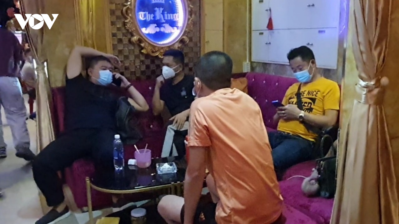Nhiều nơi ở TPHCM vẫn lơi lỏng phòng chống dịch Covid-19