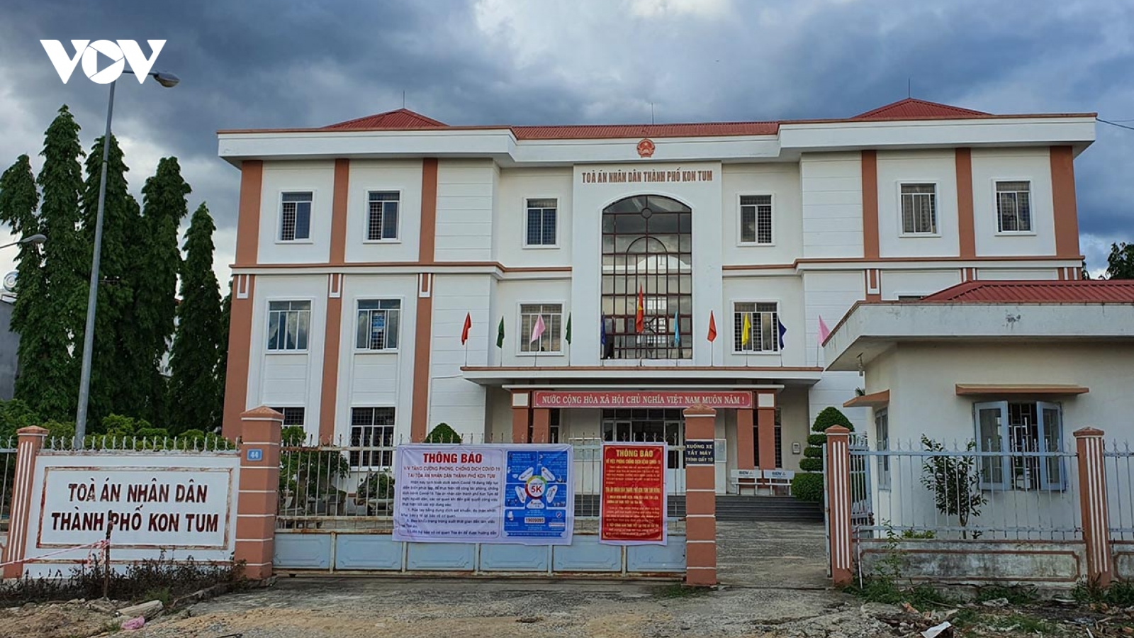 Khởi tố Thẩm phán Tòa án thành phố Kon Tum tội Nhận hối lộ