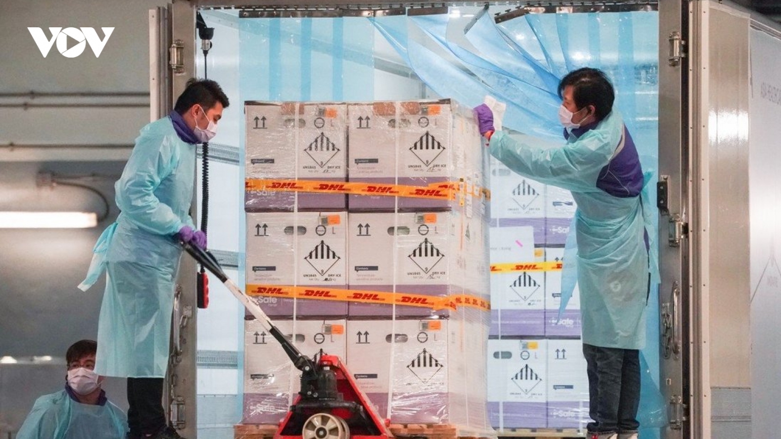 Hong Kong (Trung Quốc) đau đầu tìm cách xử lý vaccine sắp hết hạn