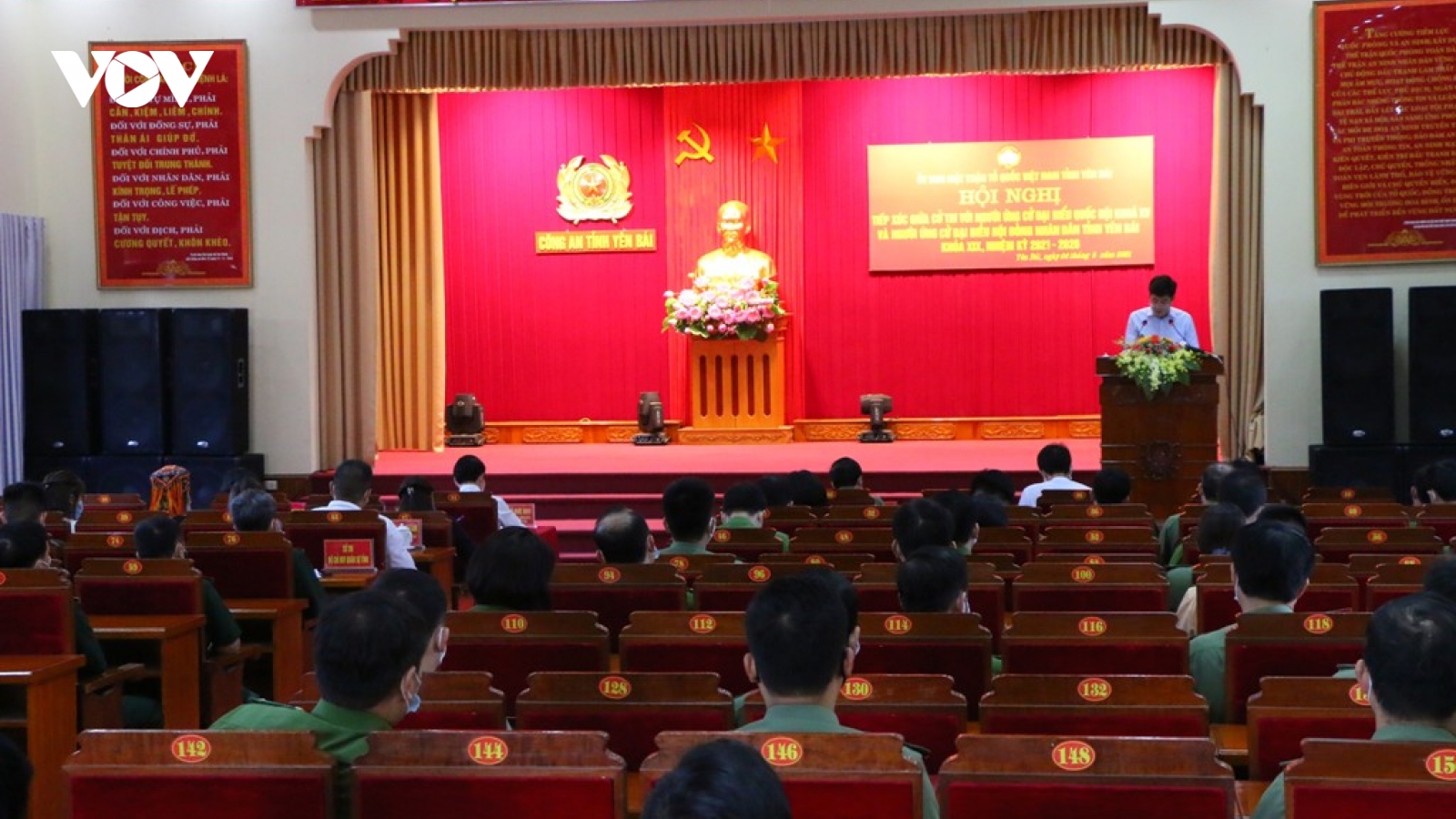 Nhiều địa phương tổ chức tiếp xúc cử tri cho người ứng cử đại biểu Quốc hội