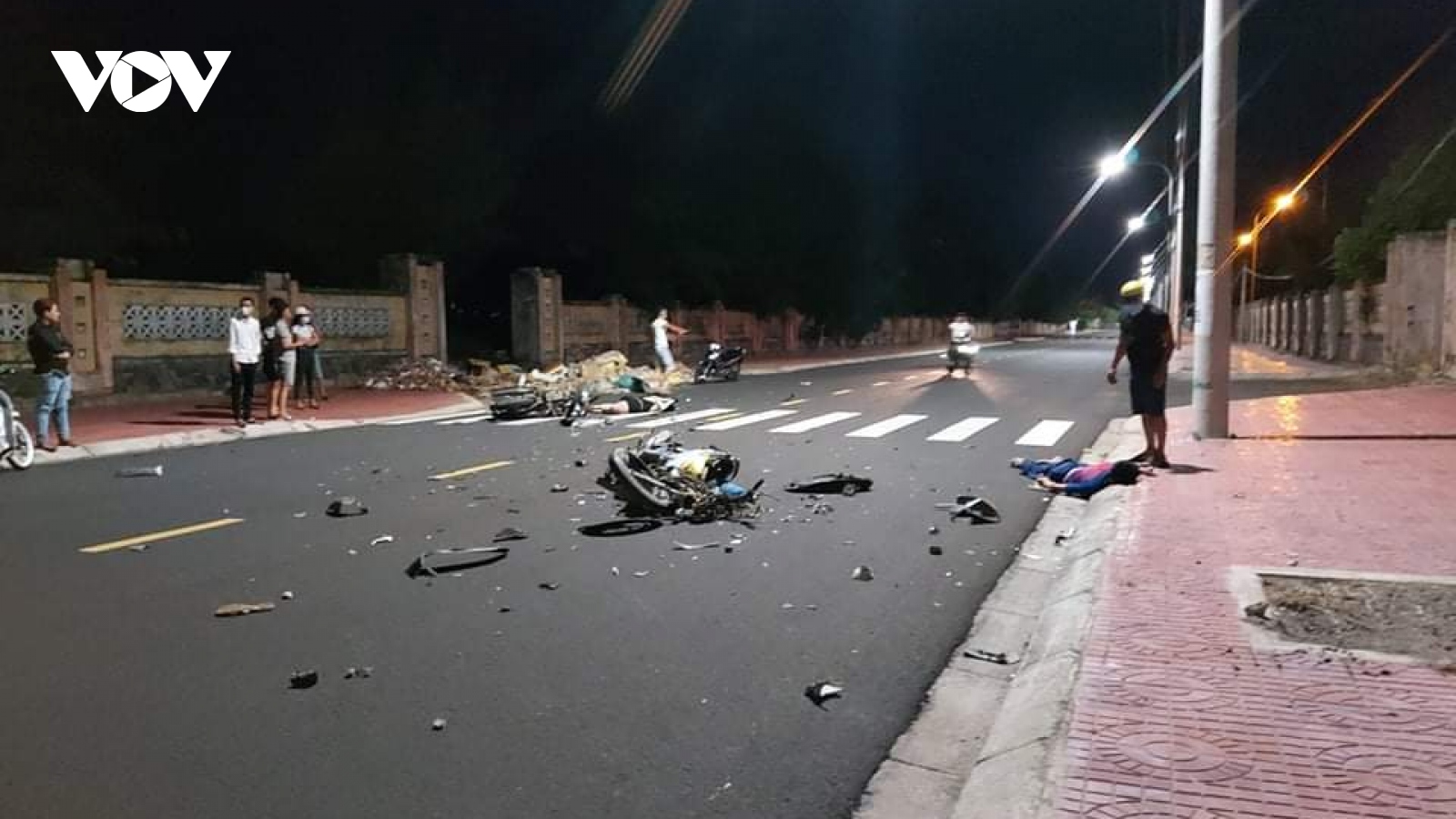 Tai nạn giao thông nghiêm trọng tại Phú Yên, 2 người chết