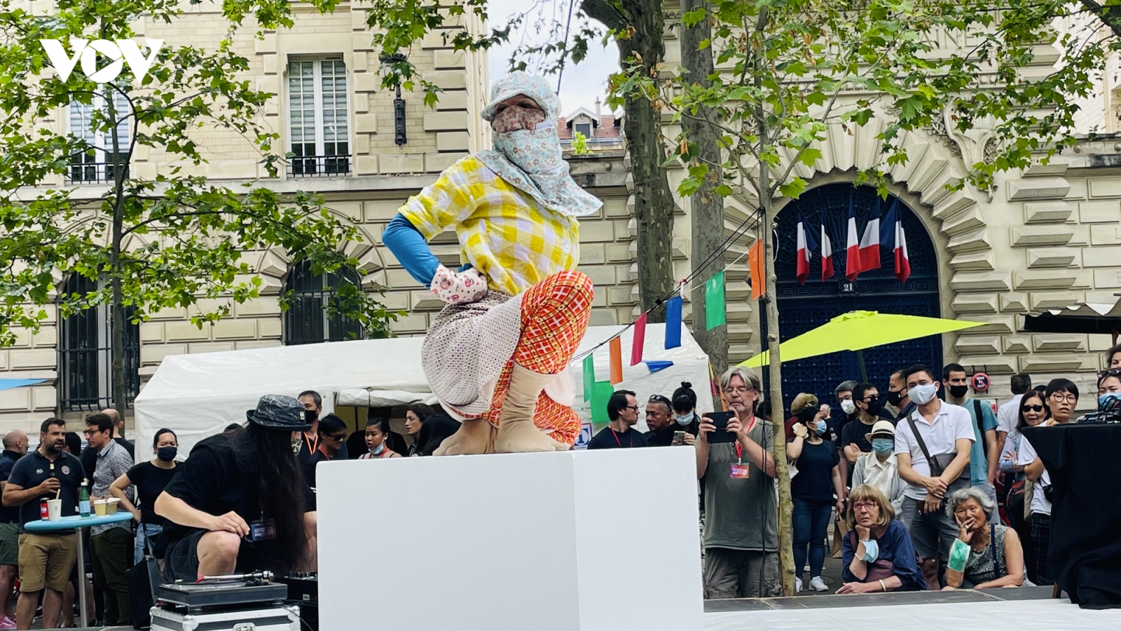 Ngày hội văn hóa, ẩm thực Việt Nam tại trung tâm thủ đô Paris (Pháp)