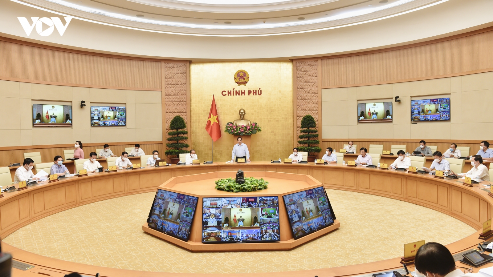 Đúc rút kinh nghiệm, hoàn thiện biện pháp phòng, chống dịch phù hợp tình hình thực tế