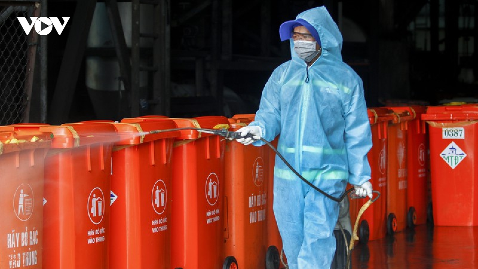 TP.HCM xử lý rác thải tại những khu vực cách ly, phong toả như chất thải nguy hại